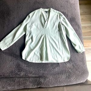 Nic + Zoe - mint green v-neck tunic blouse, size medium